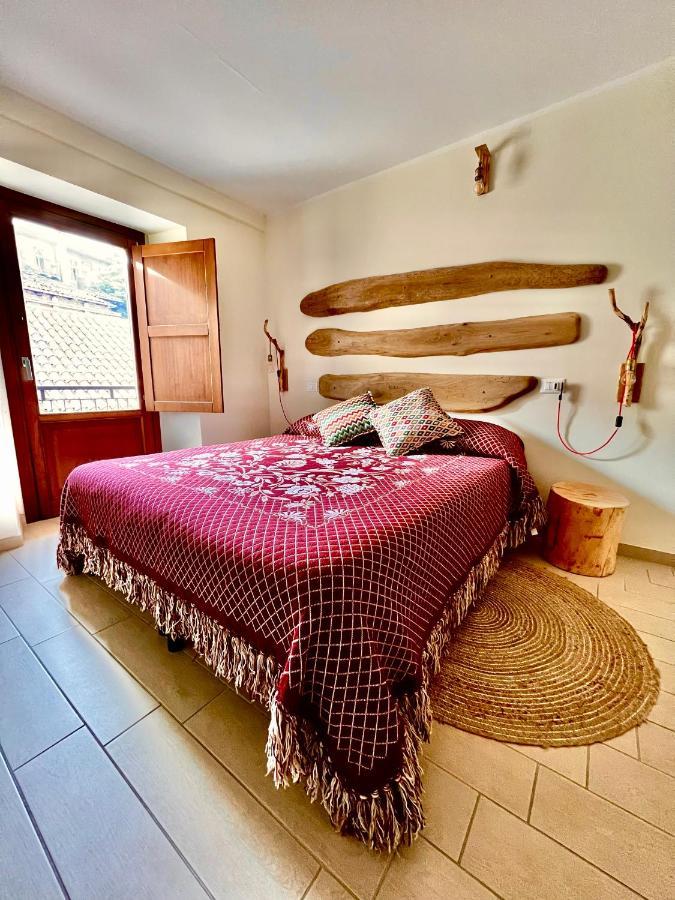 Il Bivacco Del Duomo Bed & Breakfast L'Aquila Exterior photo